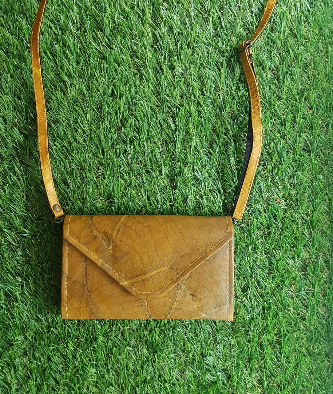 Claire Convertible Clutch
