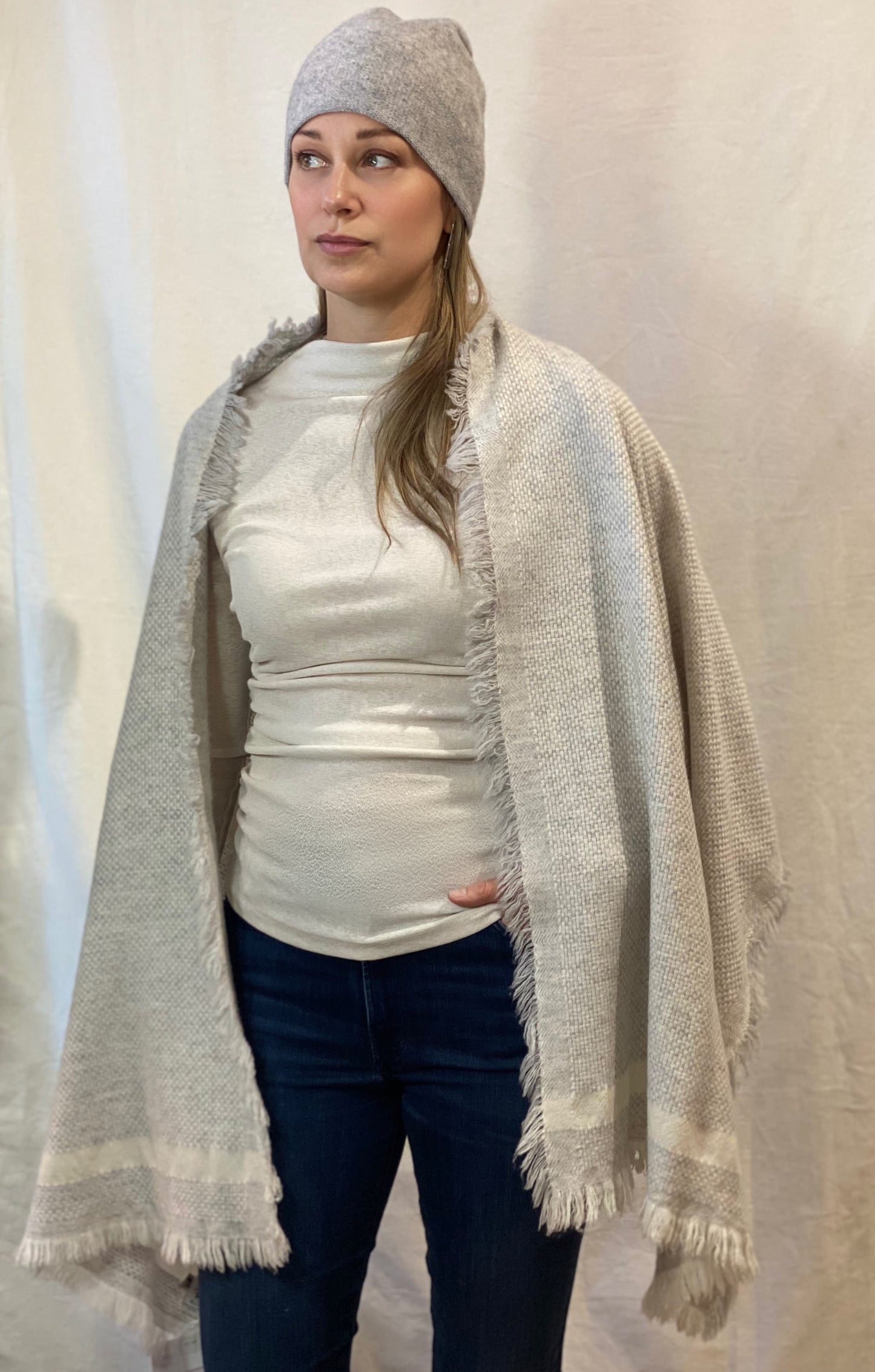Thick and Plush Pure Cashmere Silver White Scarf (Copy)