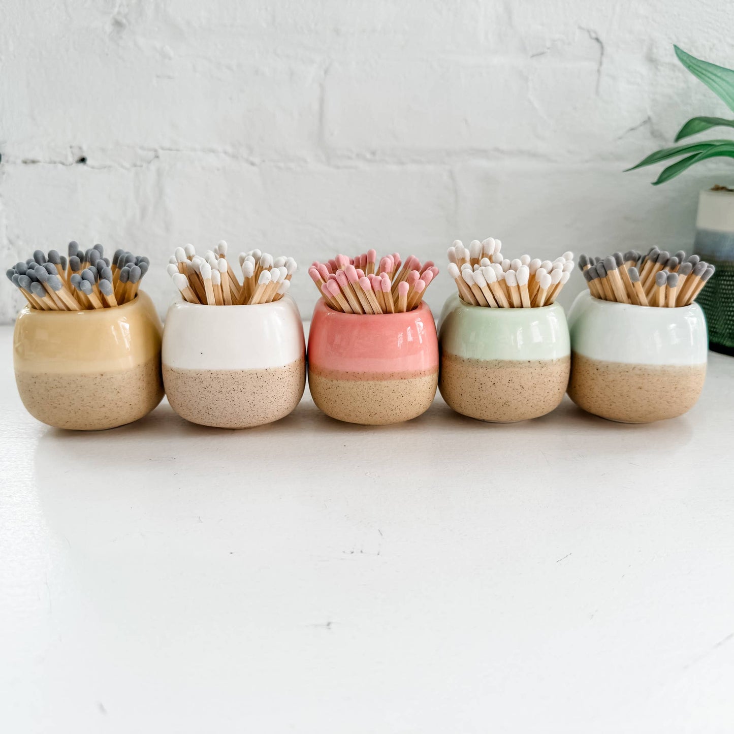 Ceramic Match Holder Ivory with 50 long matches