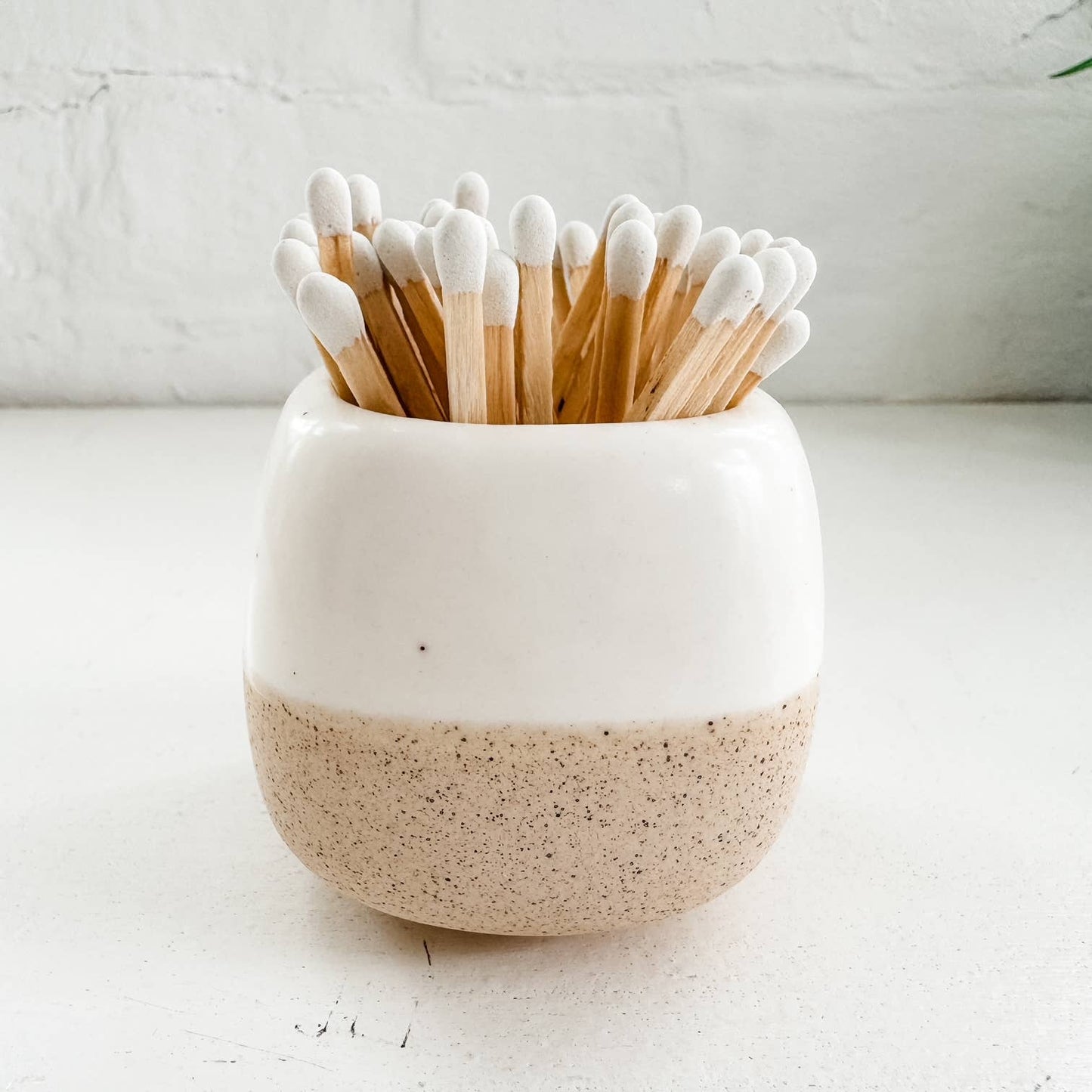 Ceramic Match Holder Ivory with 50 long matches
