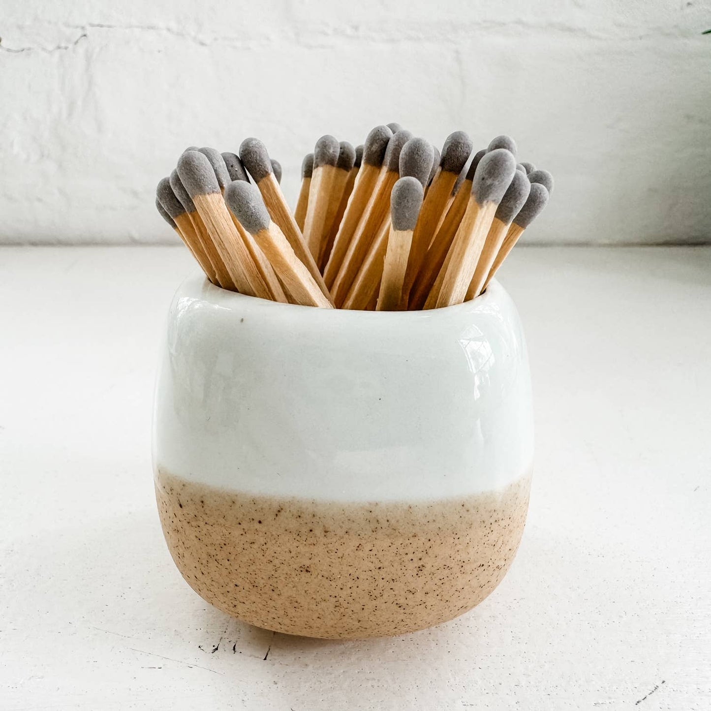 Ceramic Match Holder Ivory with 50 long matches