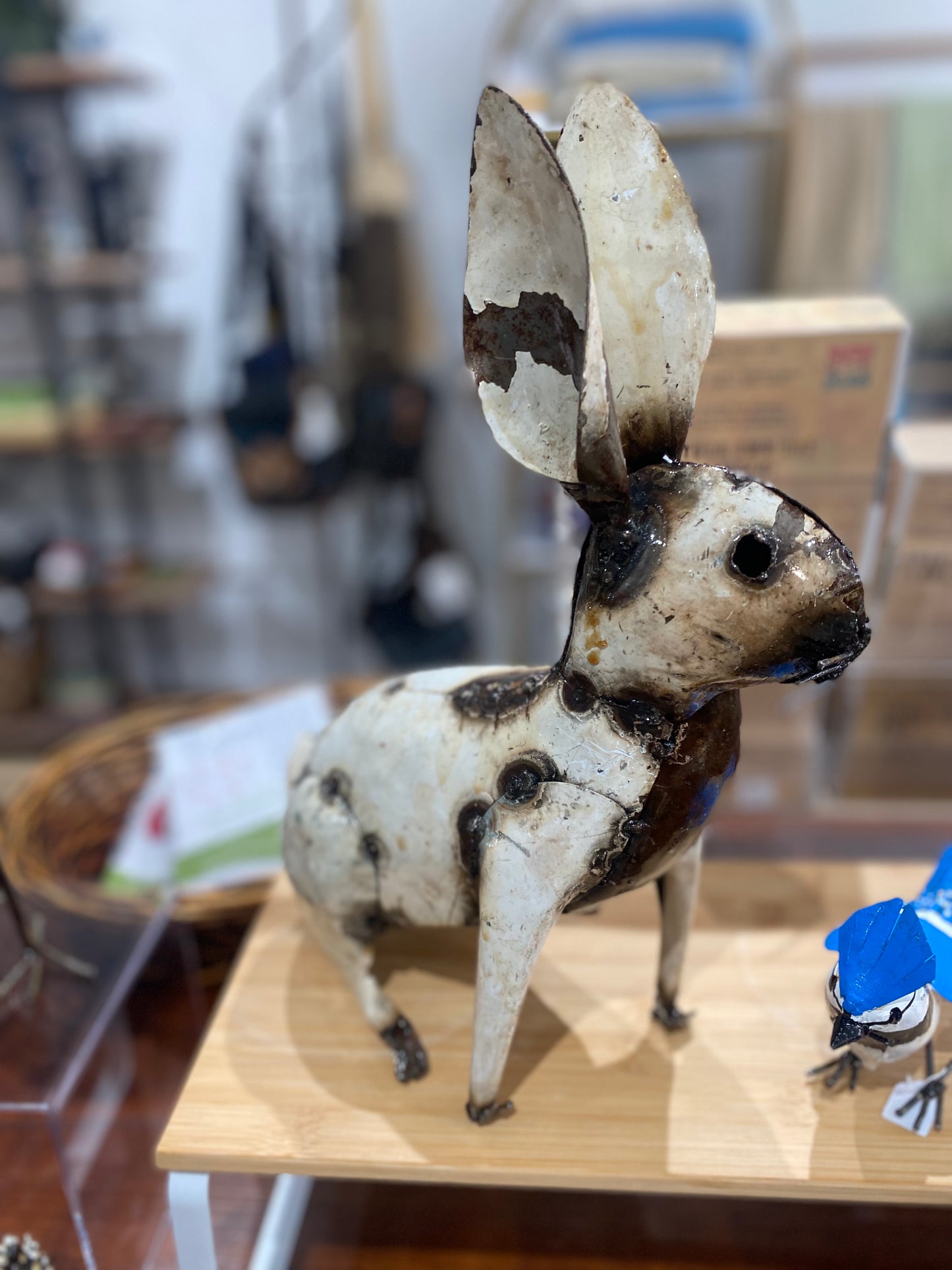 Sm27 white metal rabbit