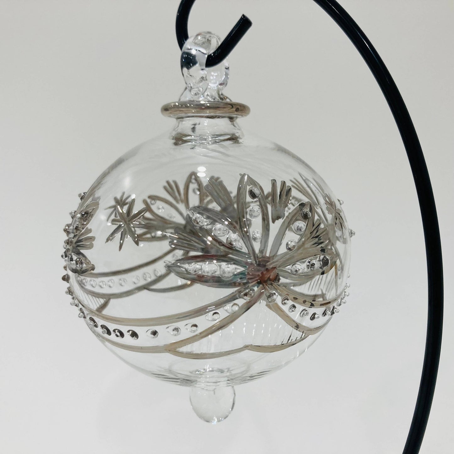 Blown Glass - Lotus Garland Silver