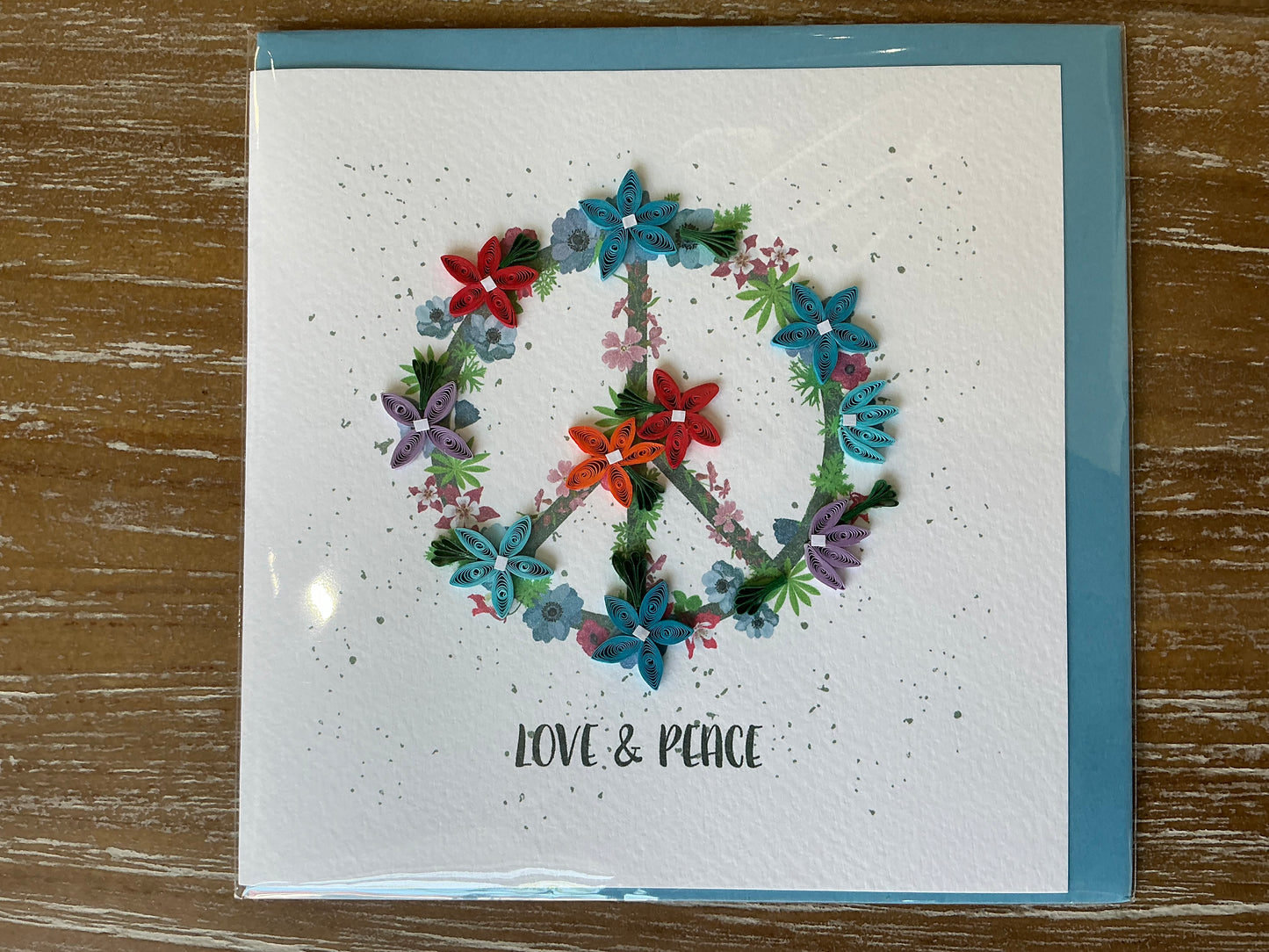 Love & peace hand made quilling card