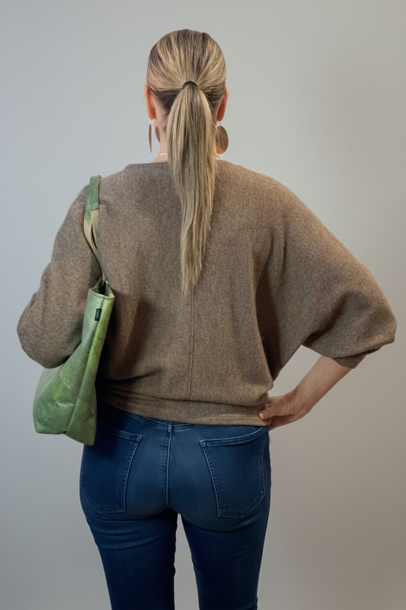 100% Pure Cashmere Butterfly Sweater (Camel-Brown)