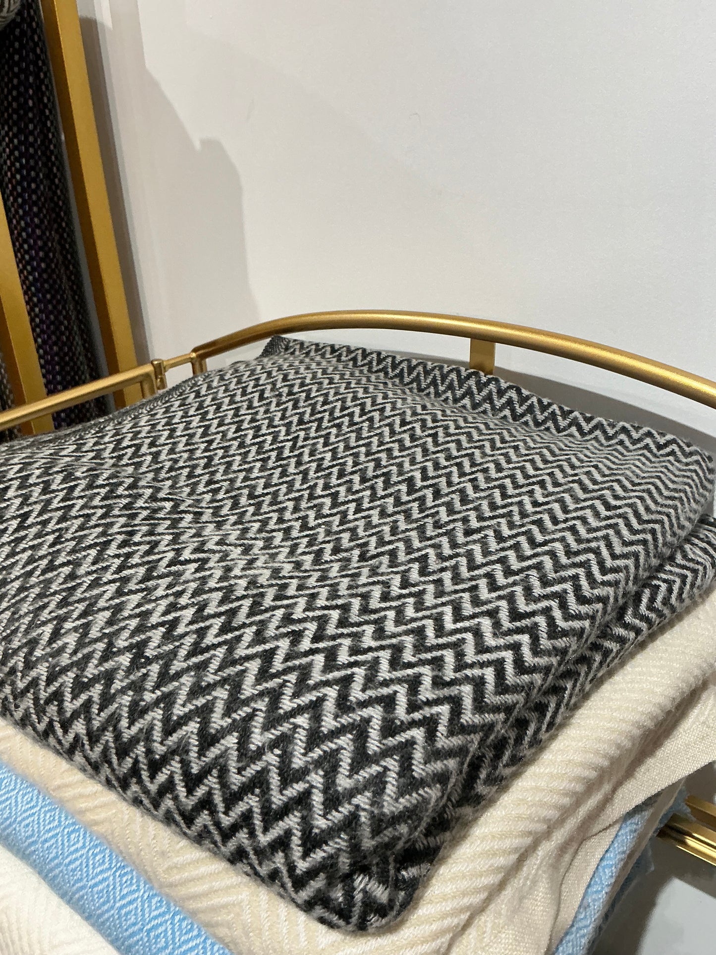Cashmere blankets - various colours