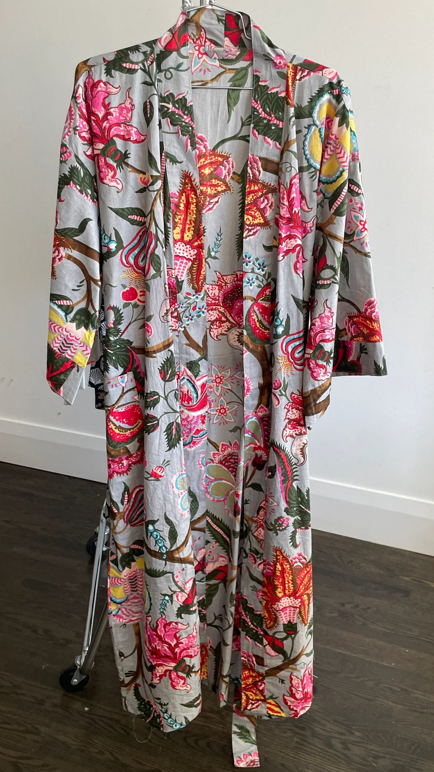 Women’s robe /kimono