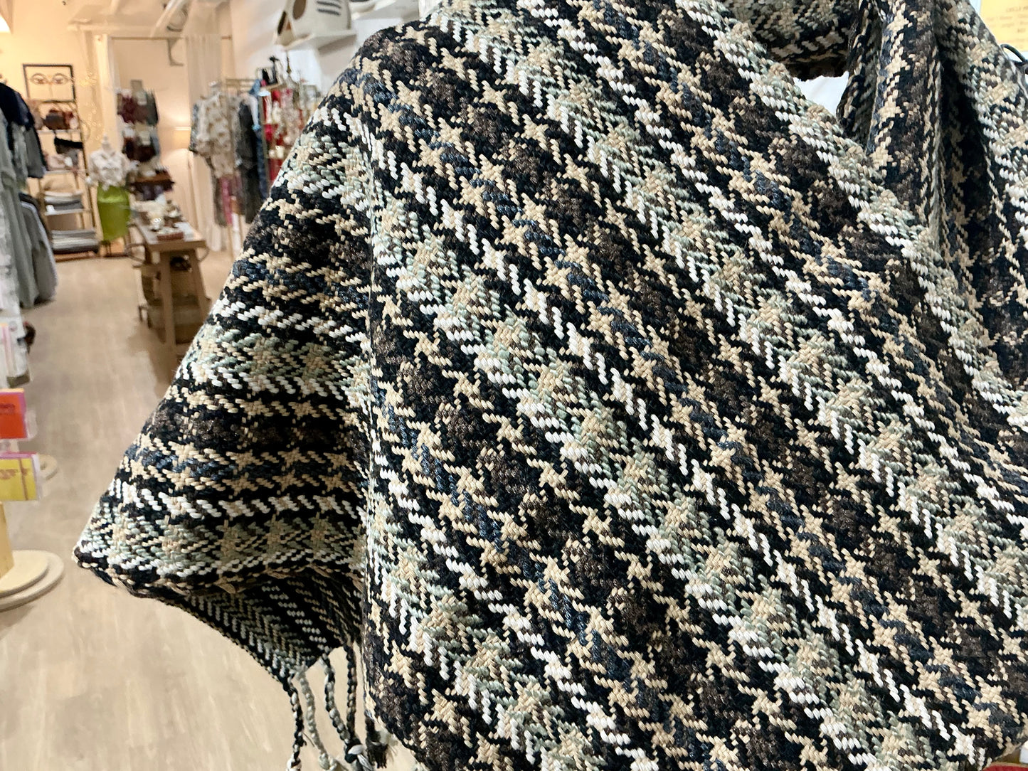 Silk Viscose Banana Fibre Scarf (Chocolate Beige Weave)