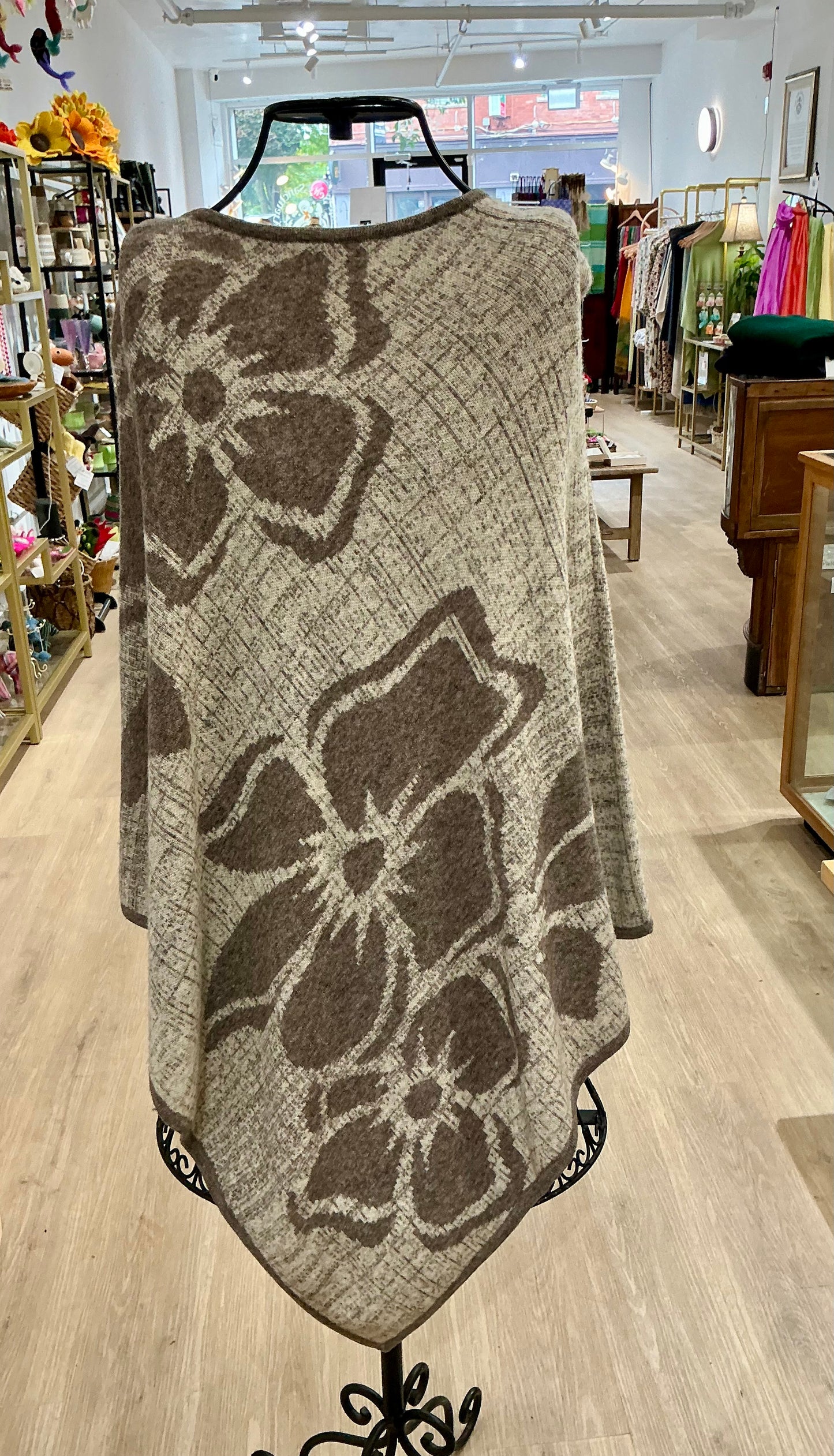 100% Cashmere Beige Pattern Poncho