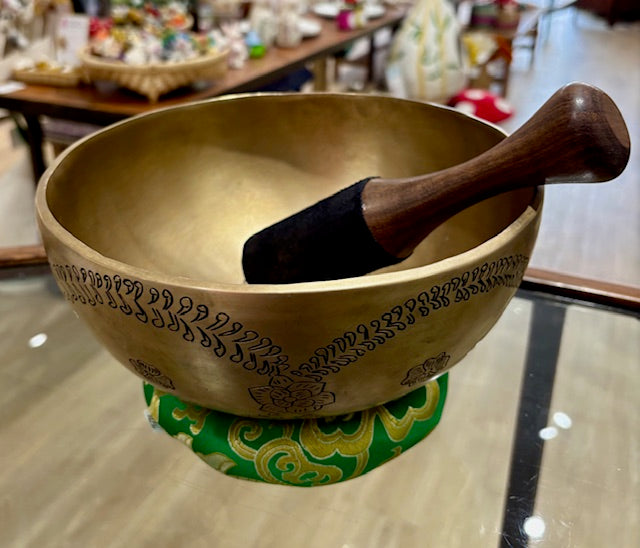 Singing Bowl Lingam Shivratri #6