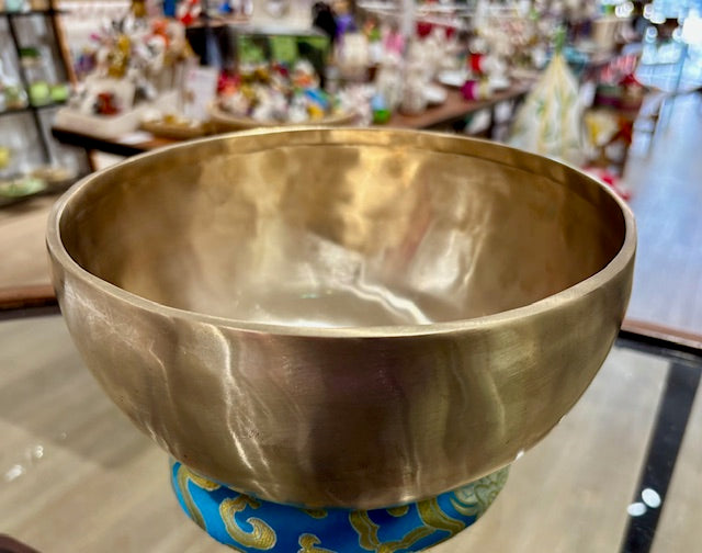 Singing Bowl Therapy Matt #9
