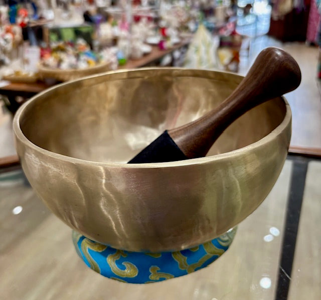 Singing Bowl Therapy Matt #9