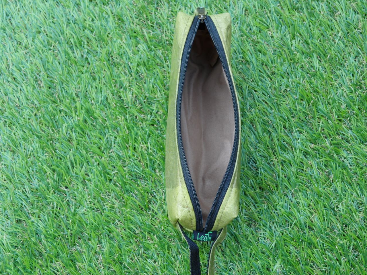 'Derek' Travel Pouch