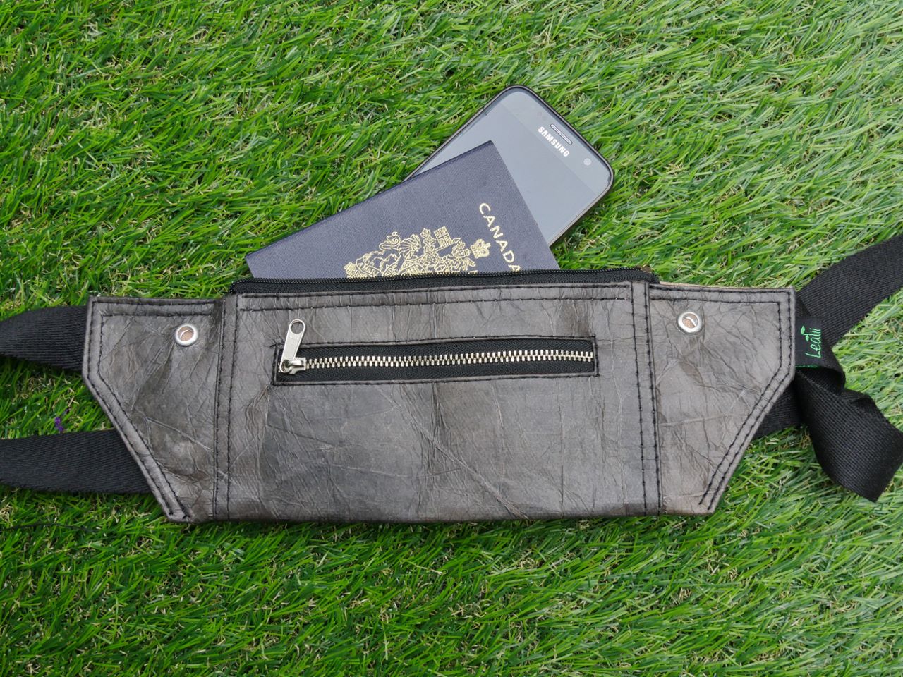 'Ezra' Belt Bag