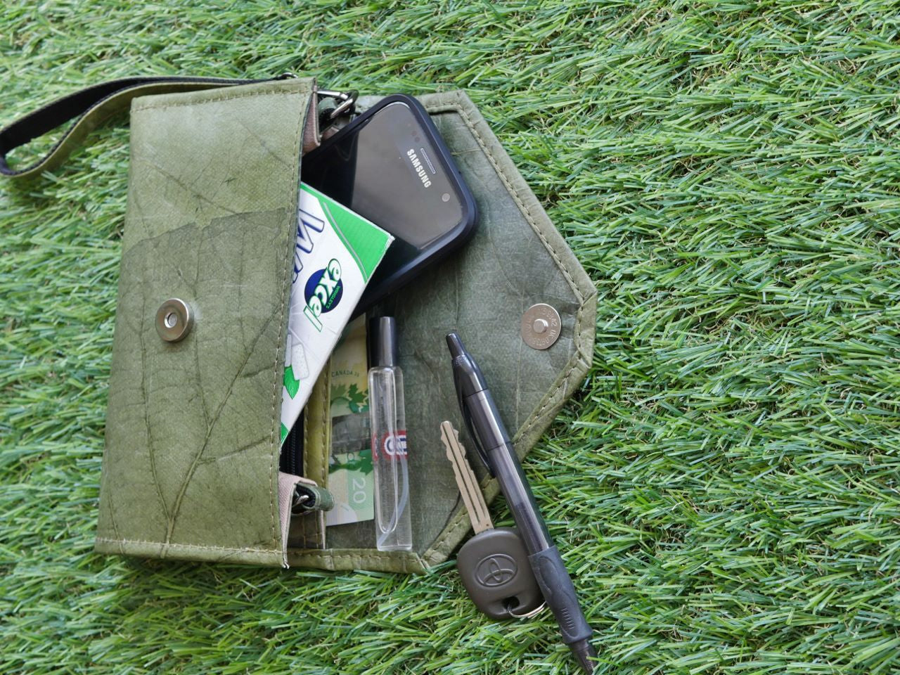 Claire Convertible Clutch