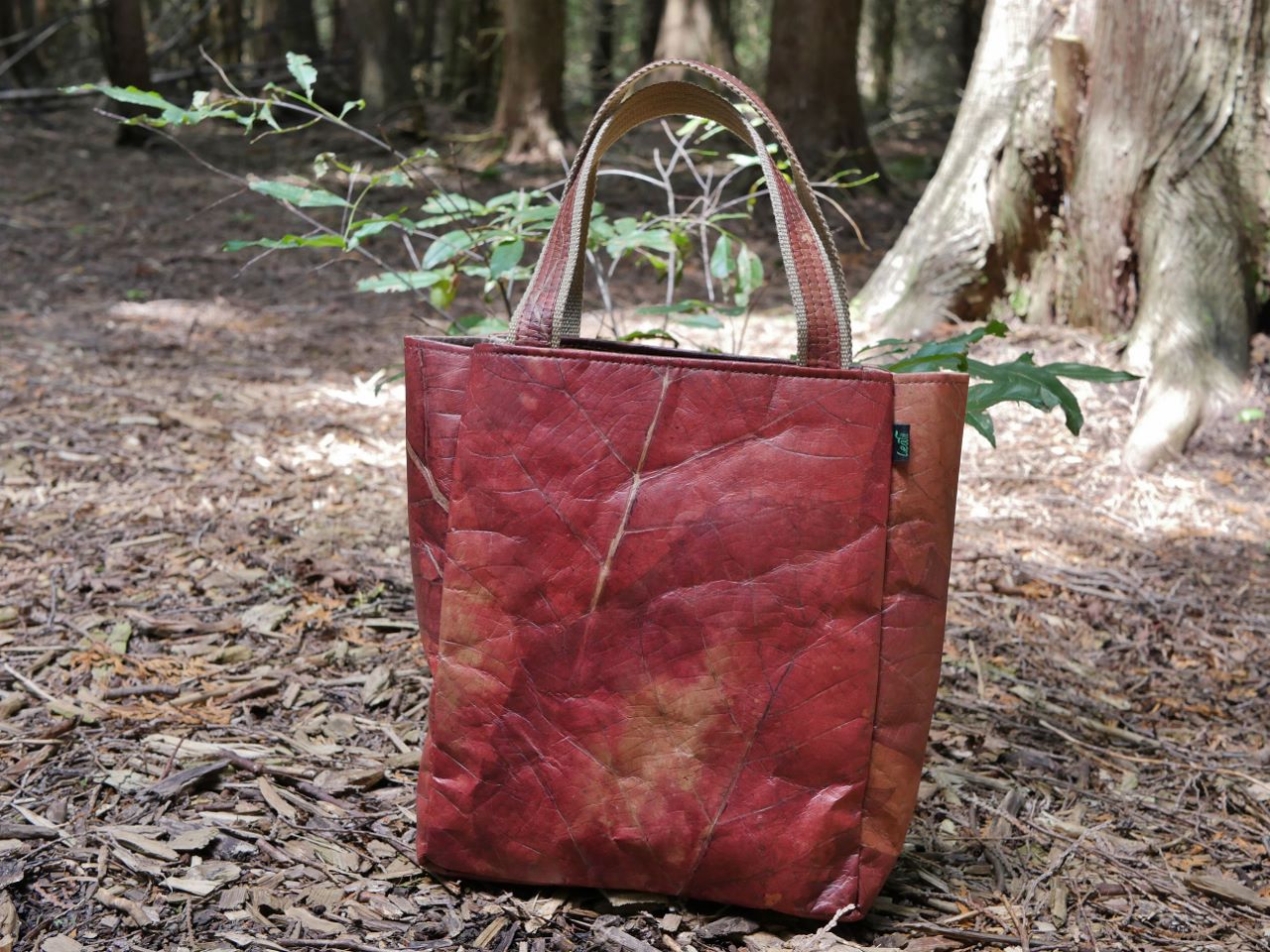 Jasmin Tote