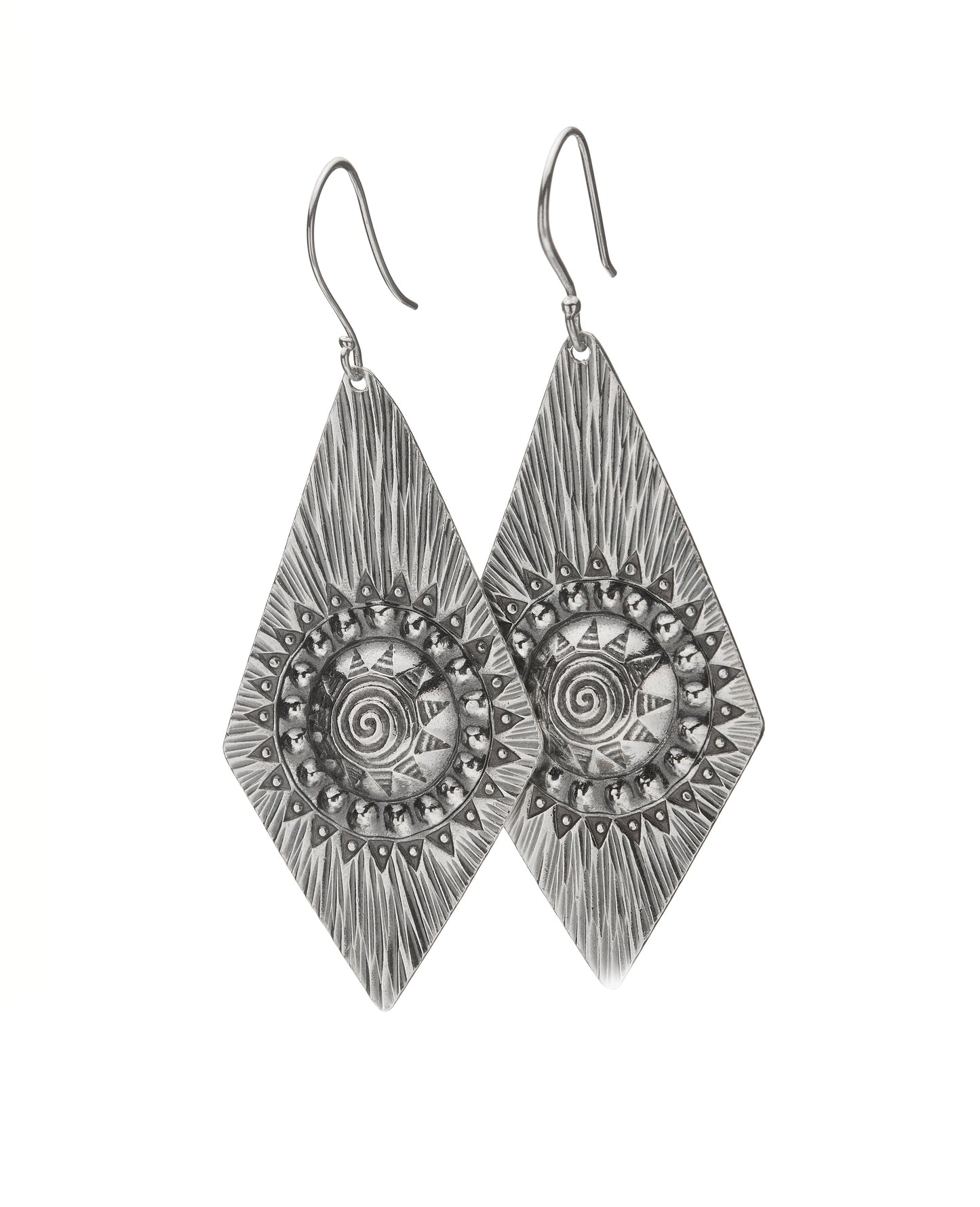 Diamond Entranced Earrings TE206