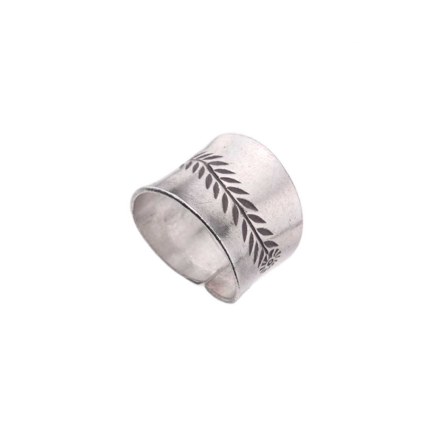 Wind Leaf Ring TR167