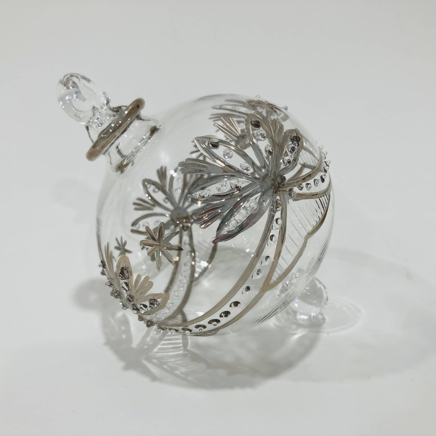 Blown Glass - Lotus Garland Silver