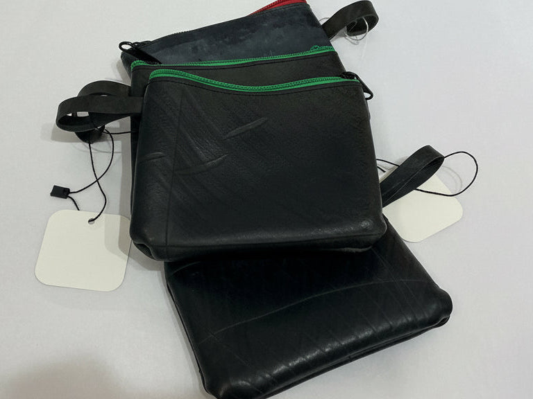Recycled rubber change purse