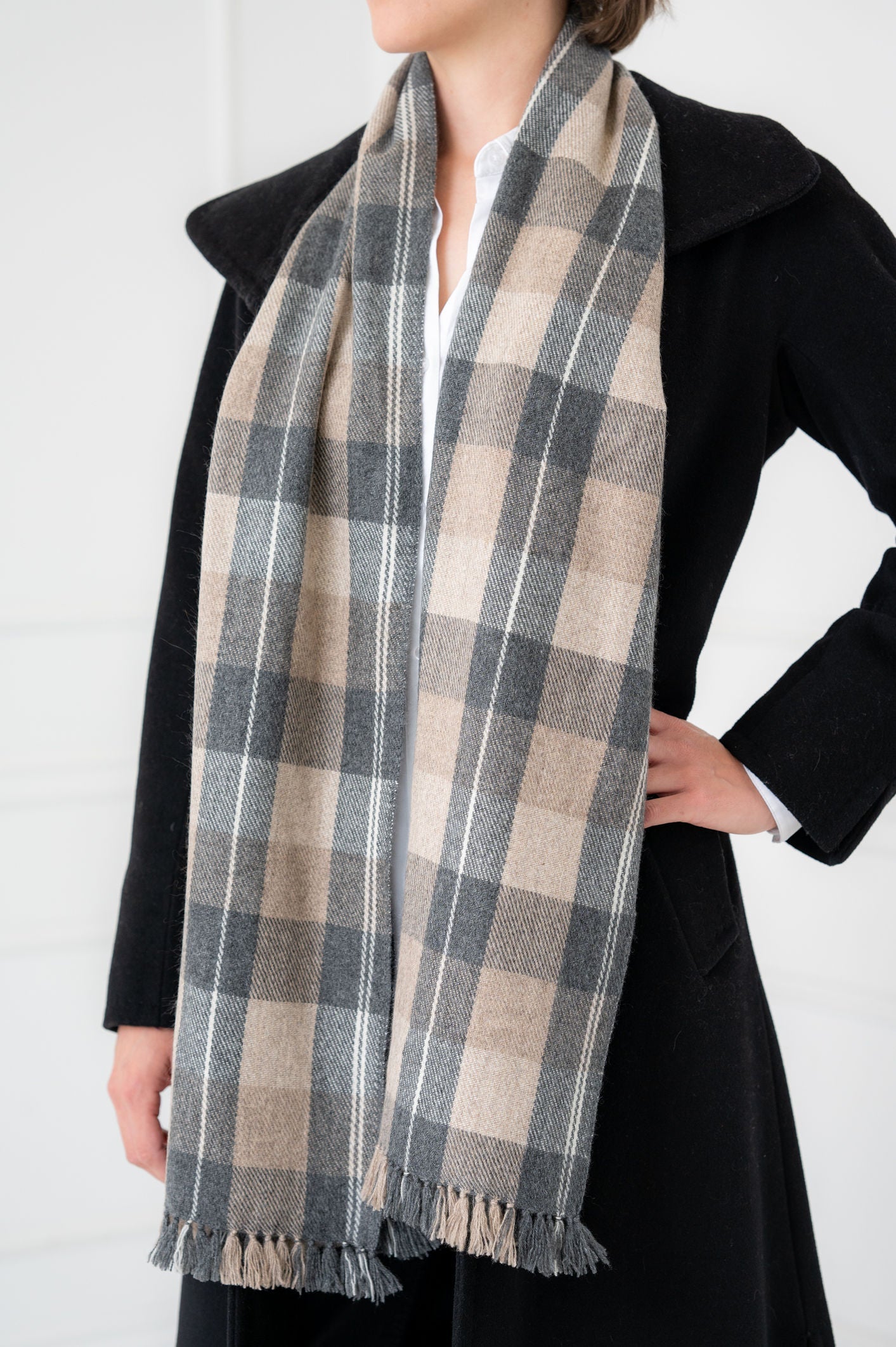 100% Cashmere Taupe and Grey Tartan Muffler