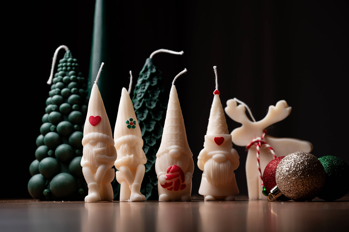 Mini Mini Cute Gnome Candle Set of 4!  In a pure raw  silk gift bag