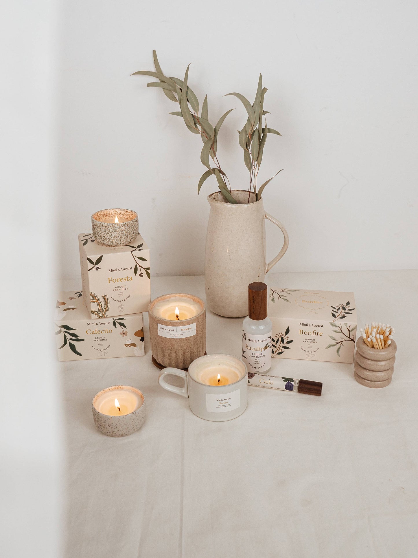 Ceramic match pot: Speckled white