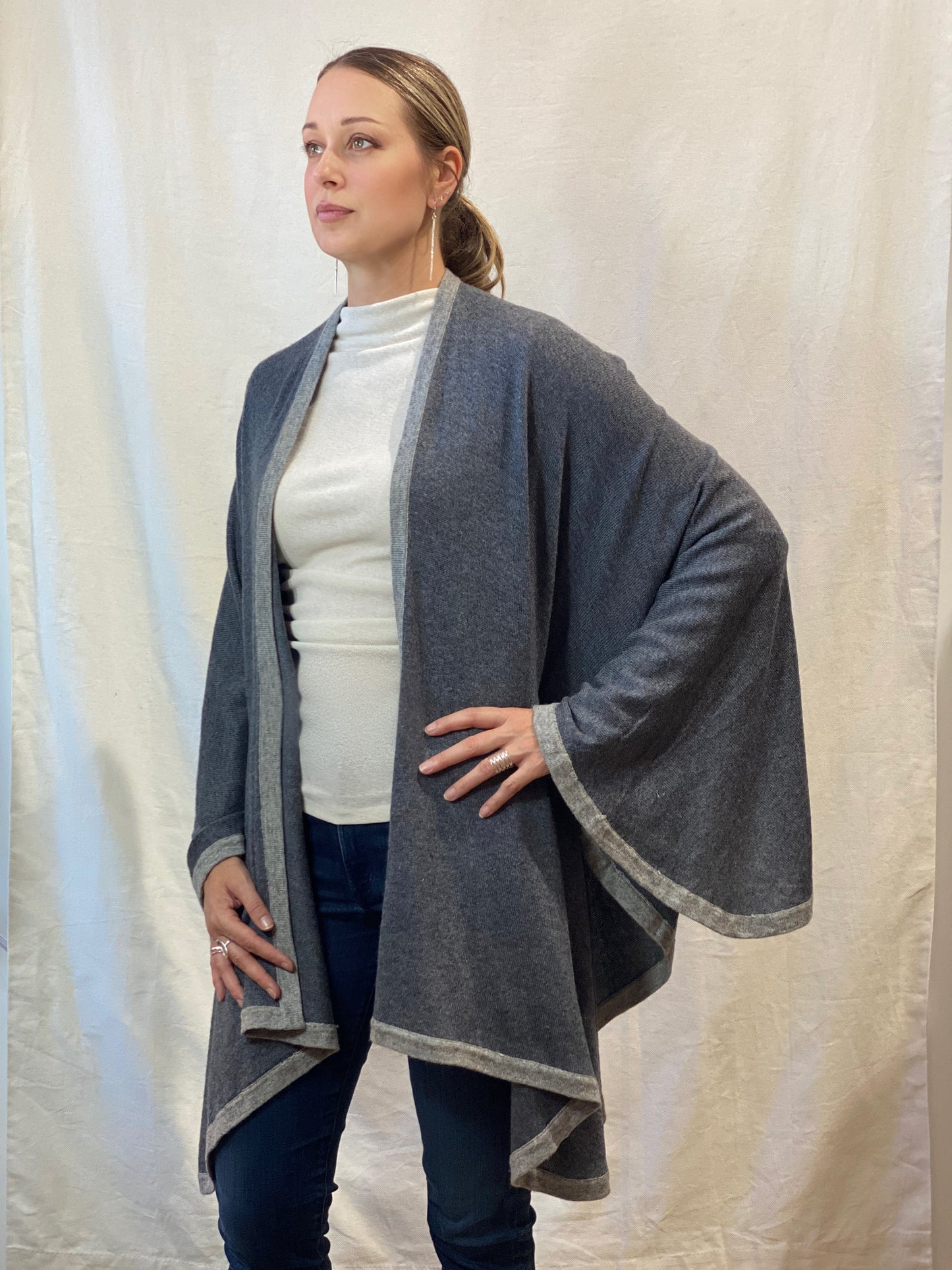 50% Sheep's Wool - 50% Cashmere Wrap (Reversable)