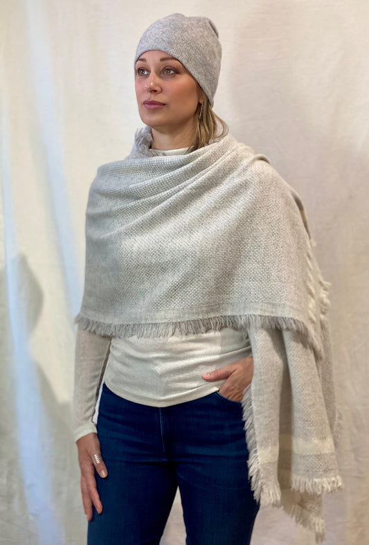 Thick and Plush Pure Cashmere Silver White Scarf (Copy)