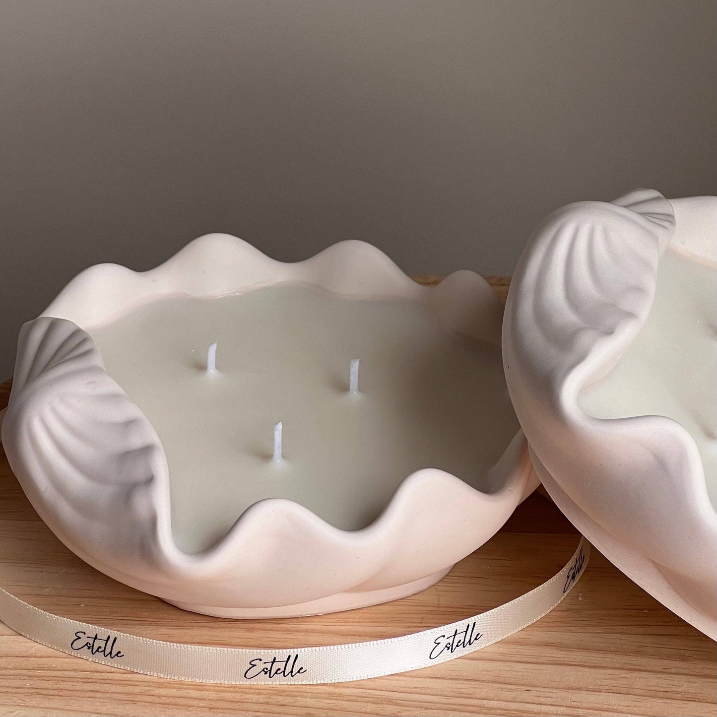 Clam Shell Soy Wax Candle in Jesmonite Vessel: Handmade Scented Candle: Coconut&Lime