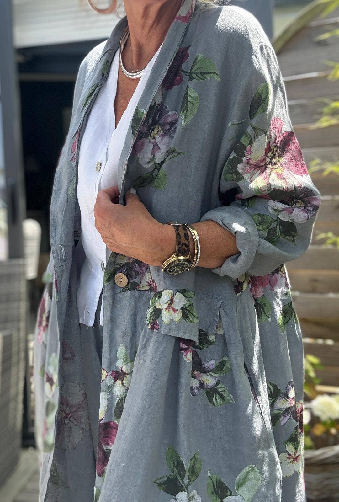 JACKET 1142 FLOWERS LINEN MATERIAL WITH POCKETS: Beige