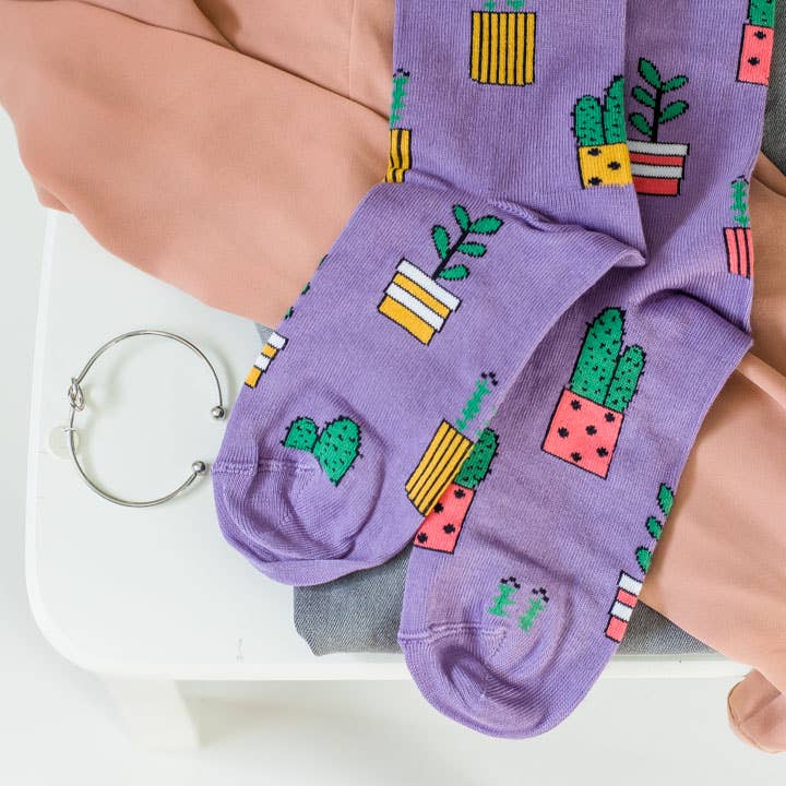 Women’s Purple Potted Plant Socks: Women's 5 - 10