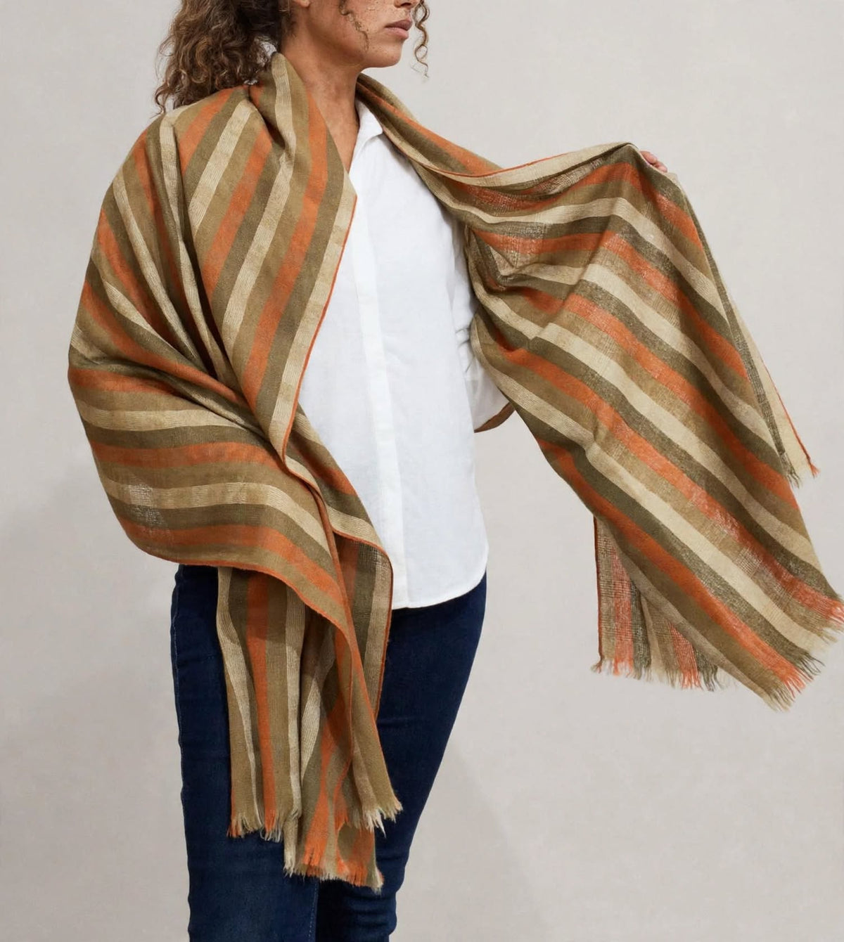 Pure cashmere stripped scarf in orange and brown