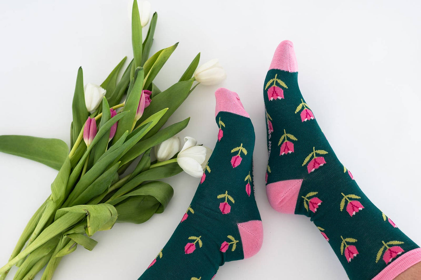 Women's Tulip Socks: Women’s 5 – 10