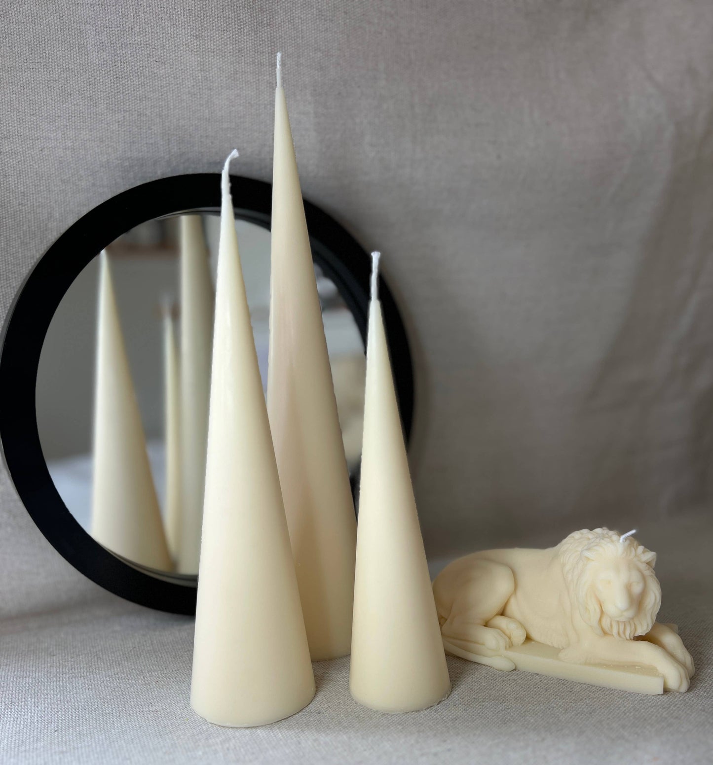 Spire Cone Candles : Uncoloured / Unscented / Medium