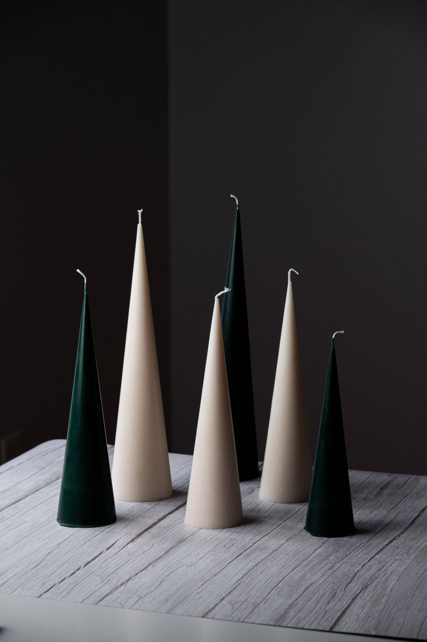 Spire Cone Candles : Uncoloured / Unscented / Medium
