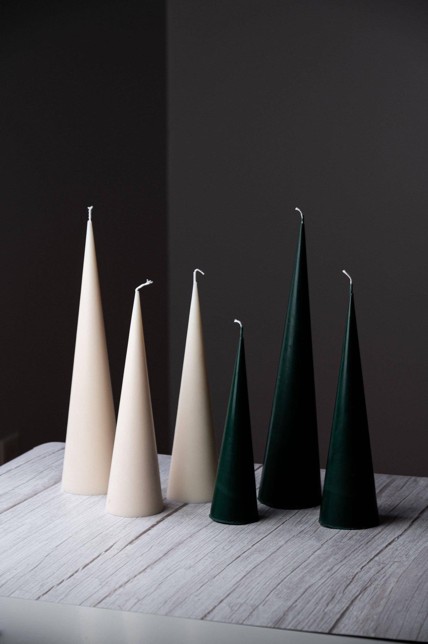 Spire Cone Candles : Uncoloured / Unscented / Medium