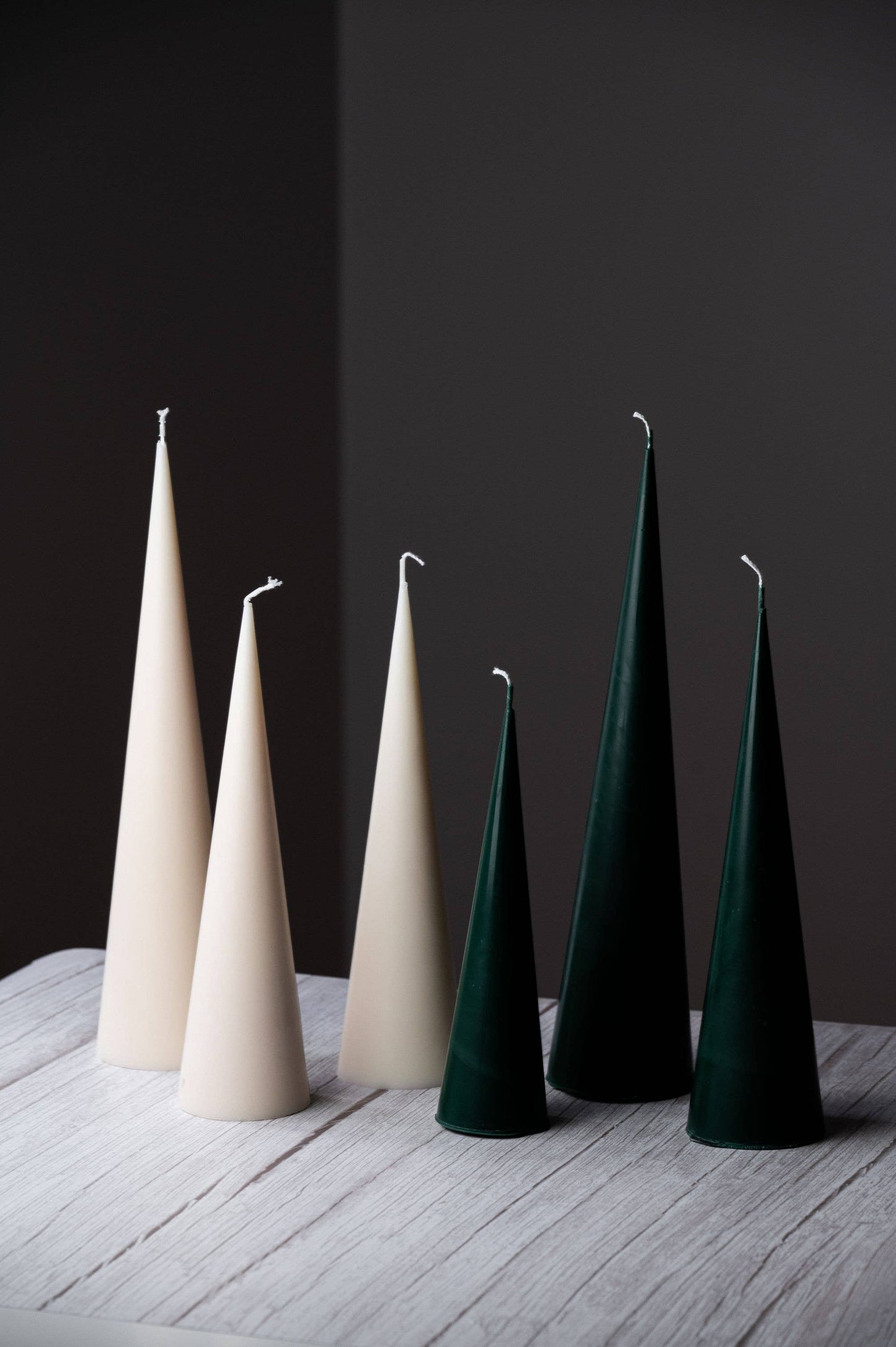 Spire Cone Candles : Uncoloured / Unscented / Medium