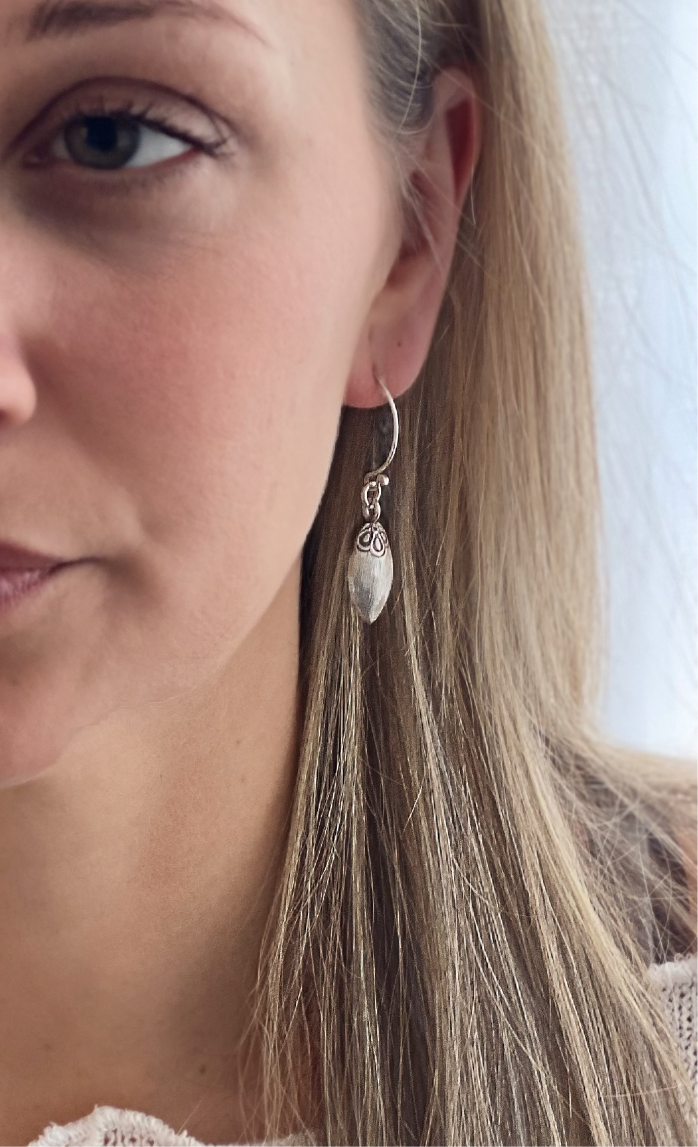 Almond Blossom Earrings TE250