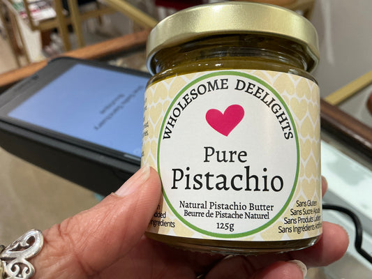Small pure pistachio spread