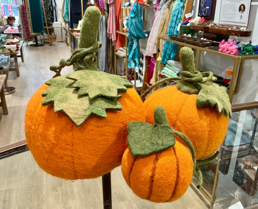 Medium Wool Pumpkin