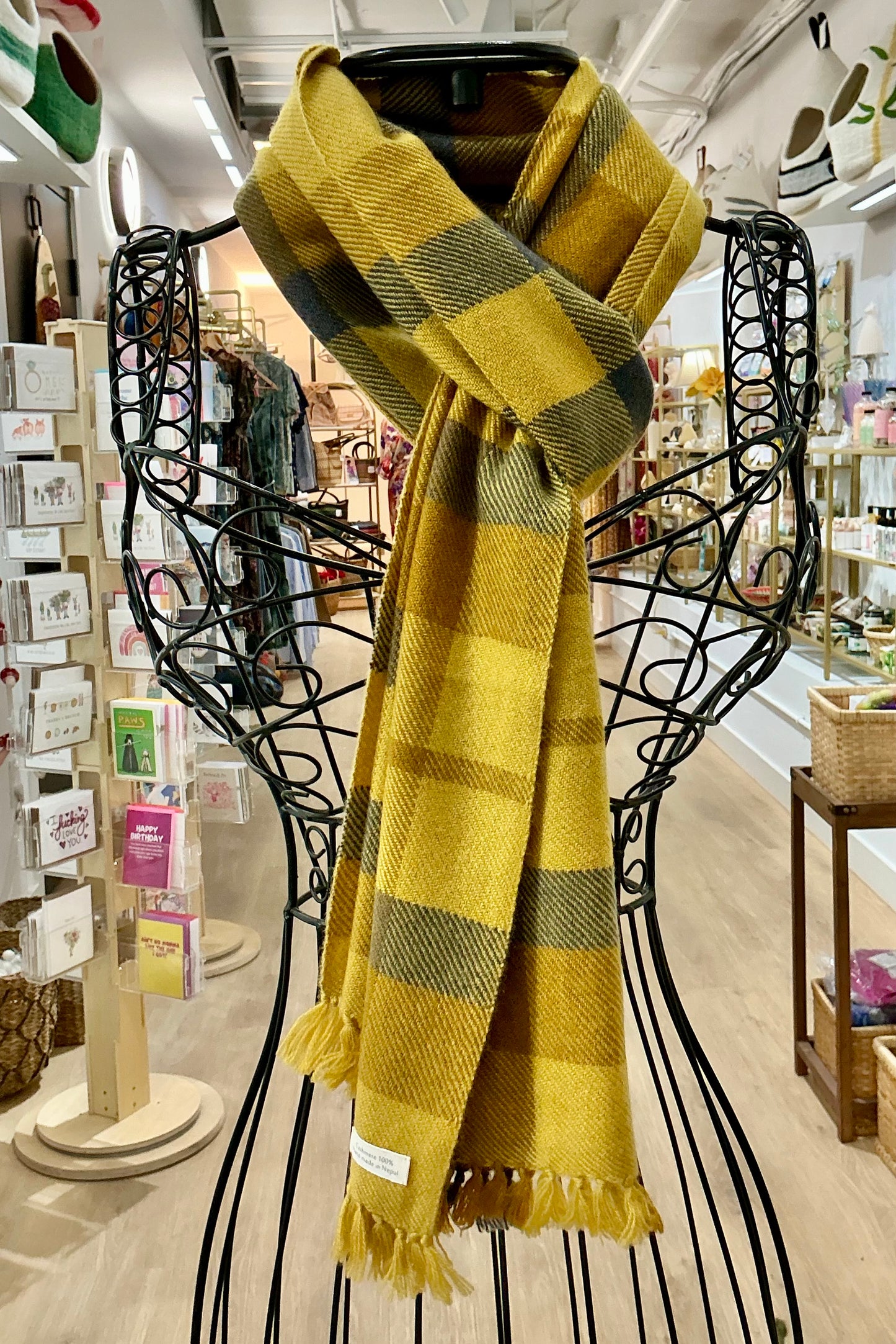 100% Cashmere Gold Tartan NEW!
