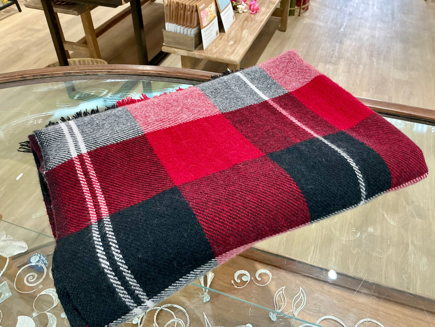 Pure Cashmere Red and Black Shawl