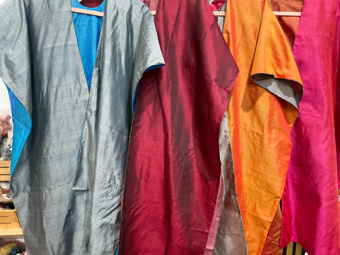 TALIS SILK KIMONO