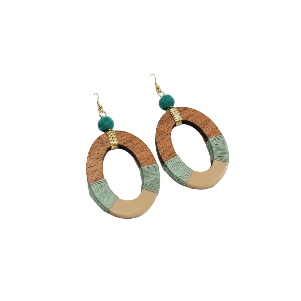 Oval Wood Green Thread Earring BE38
