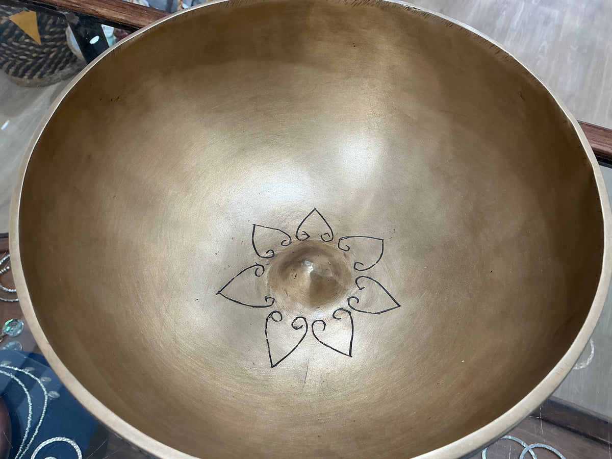 Singing Bowl Lingam Shivratri #6