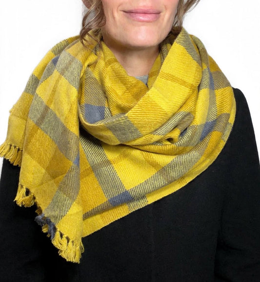 100% Cashmere Gold Tartan NEW!