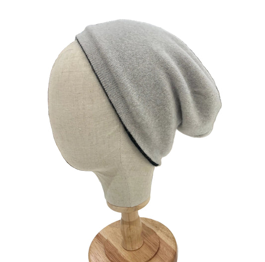 100% Pure Cashmere Hat Reversible (Black and White)