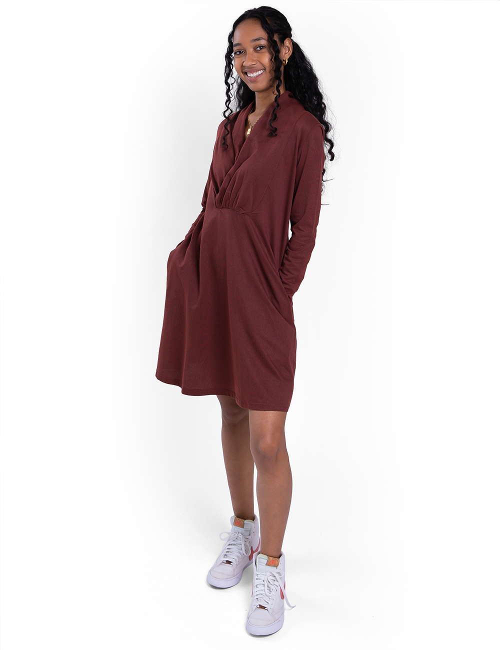 Diana Dress - This long sleeve, v-neck dress features two side pockets.