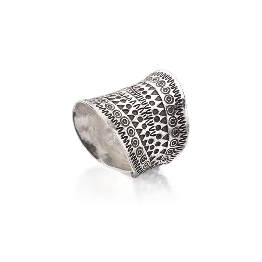 Entranced Ring TR128